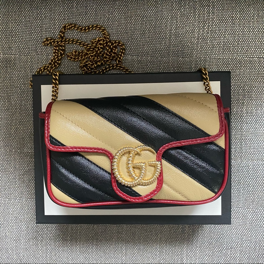 Gucci Marmont Super Mini